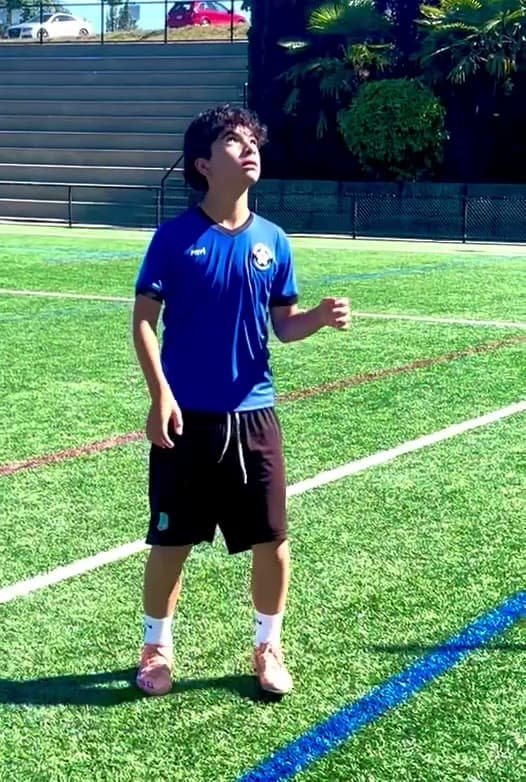 Mateo lining up at the top of the pitch